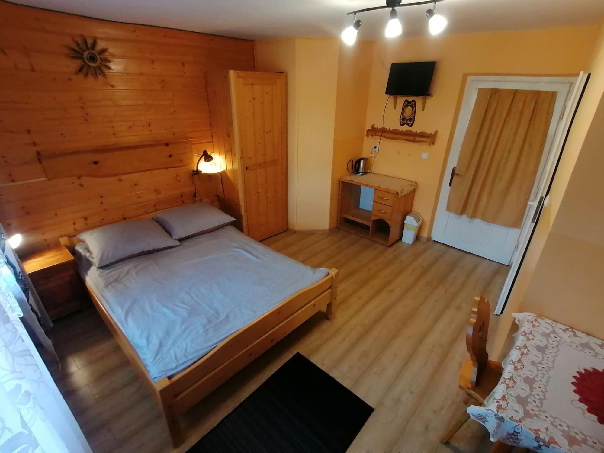 Noclegi "Przy Szlaku" Grywald Esterno foto
